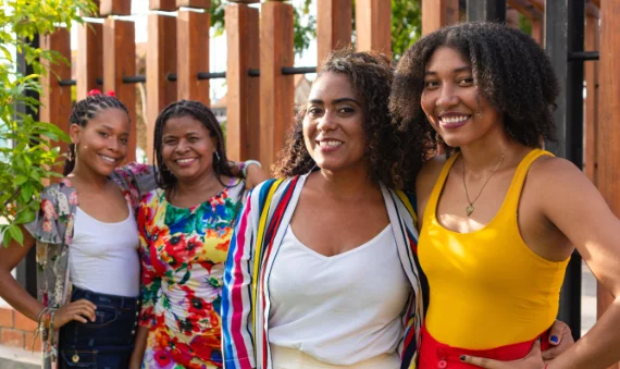 Mujeres que Construyen Futuro, rol de la mujer en el desarrollo sostenible - Construyamos Futuro